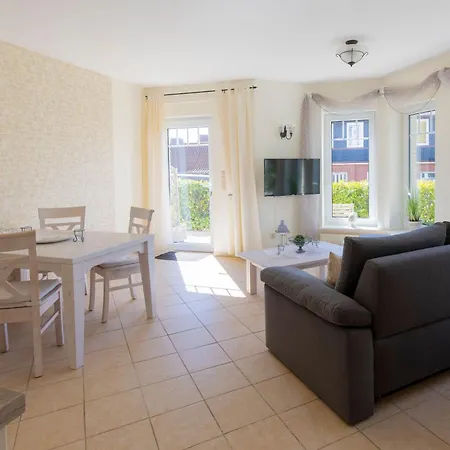Haus Sonne _ Apartment *