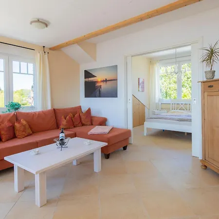 Haus Sonne _ Sierksdorf